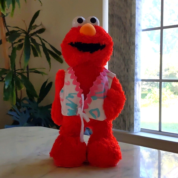 NWT.2006 Fisher-Price Sesame Street Workshop TMX 10th Anniversary Tickle Me Elmo - Picture 7 of 7